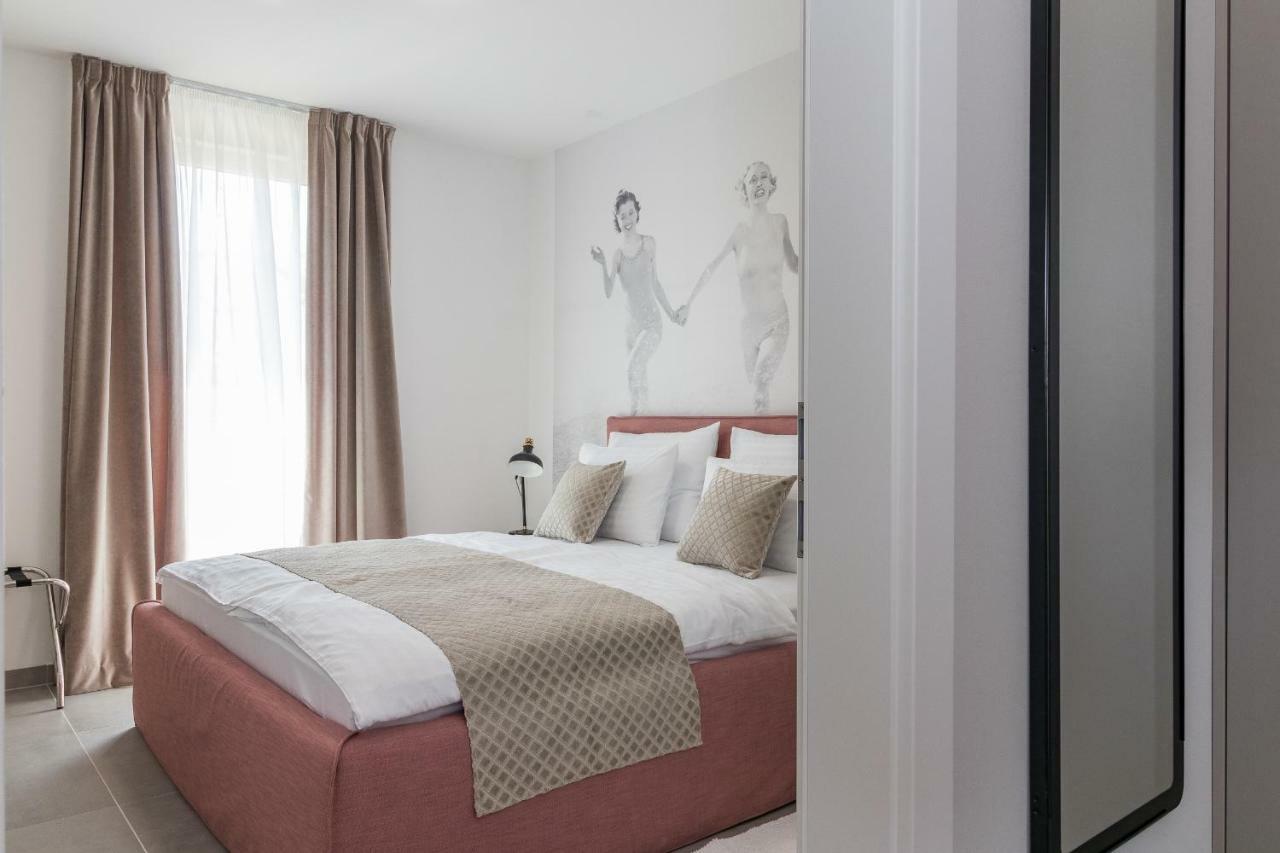 Luxury Apartments Magali 3 Rovinj Luaran gambar